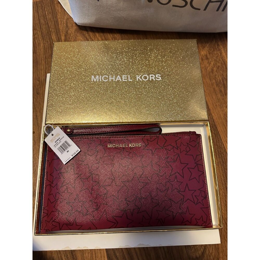 NWT Michael Kors Large Jet Zip Leather Clutch In Mulberry Plum Stars